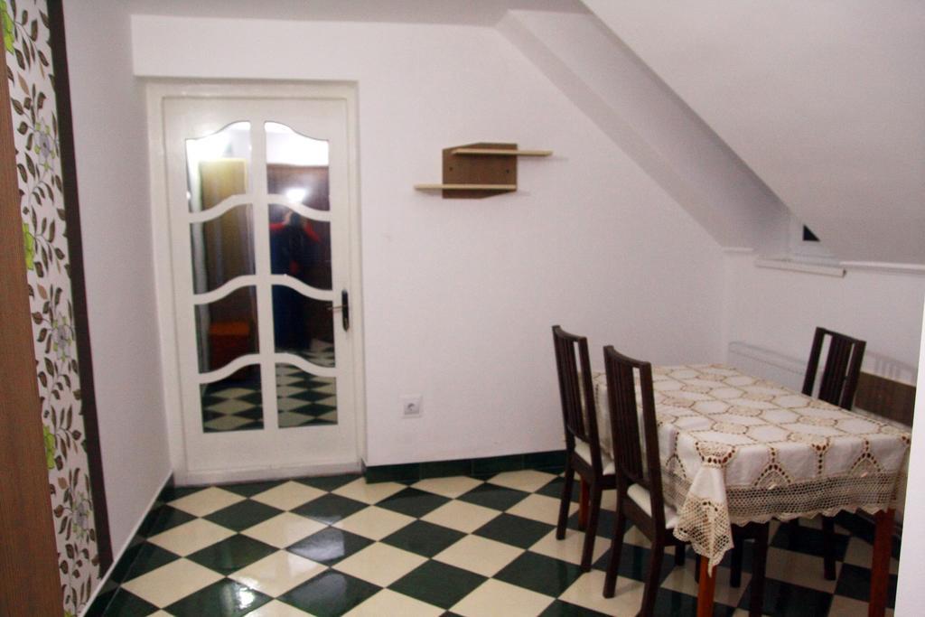 Casa Agnes Vendeghaz Hotel Fantanele  Exterior foto